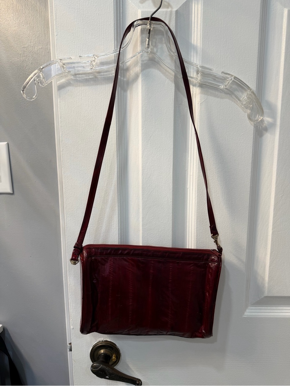 VINTAGE GENUINE EEL LEATHER Crossbody Bag in Burgundy